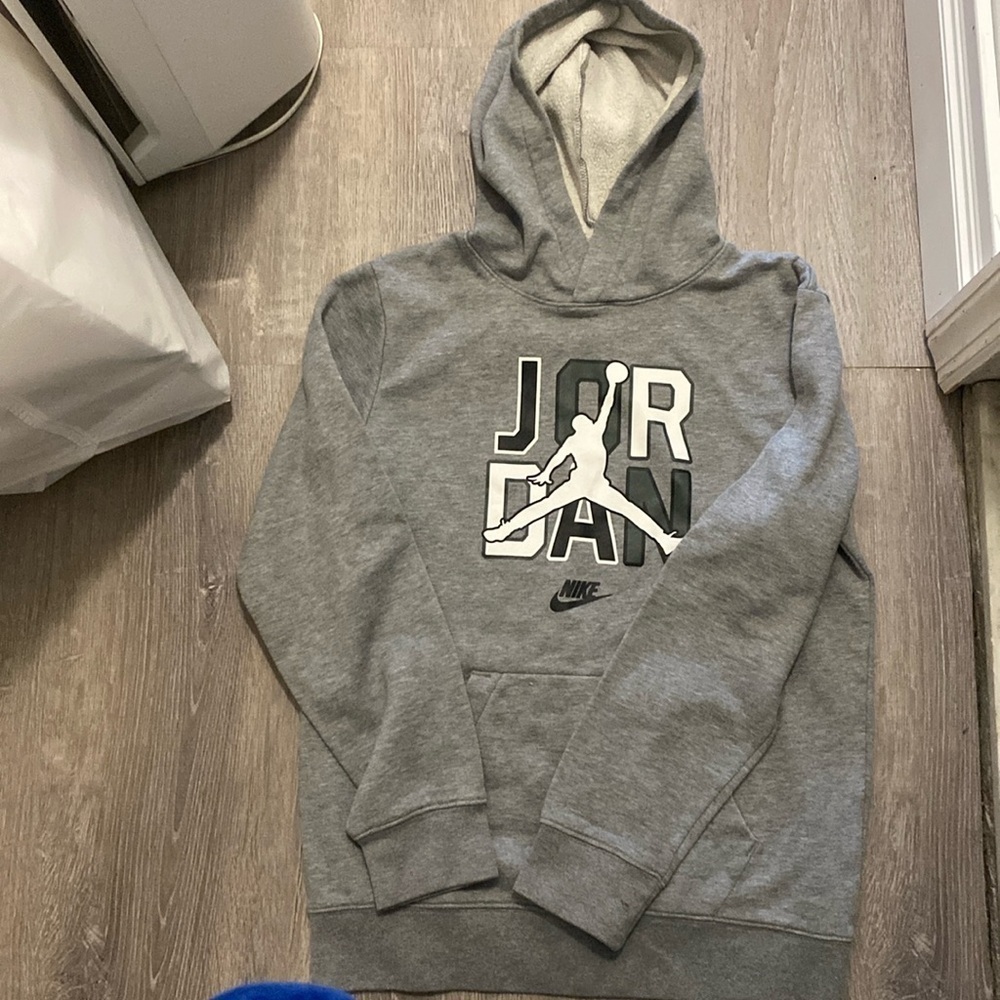 Jordan youth size XL used in great condition hooded sweatshirt